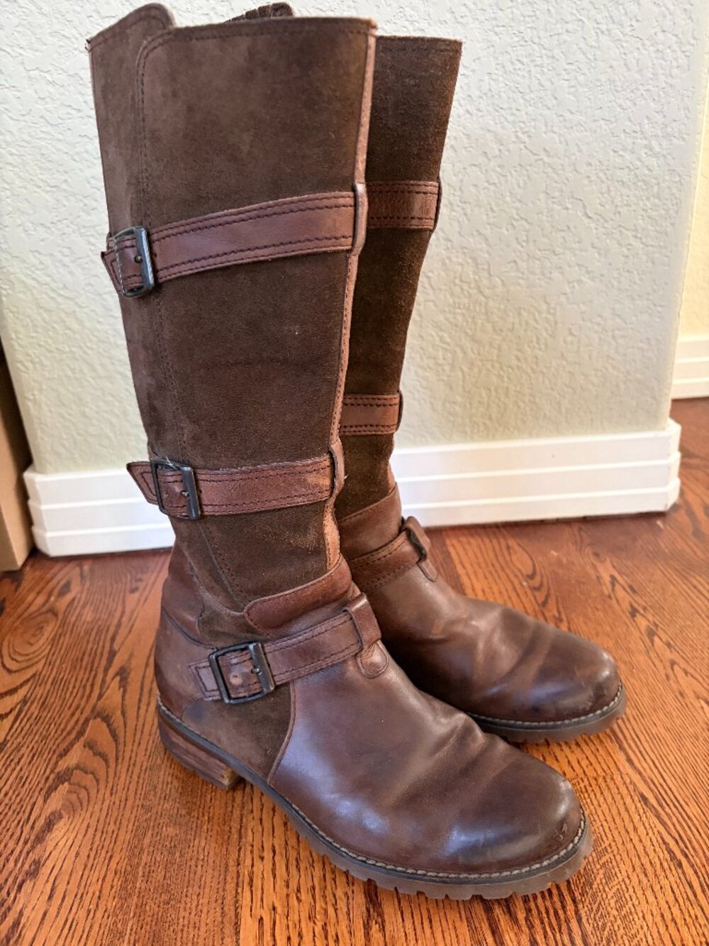 Ariat Women Size 9B Brown Riding Boot - Highland Tall Leather Suede Buckles Zip